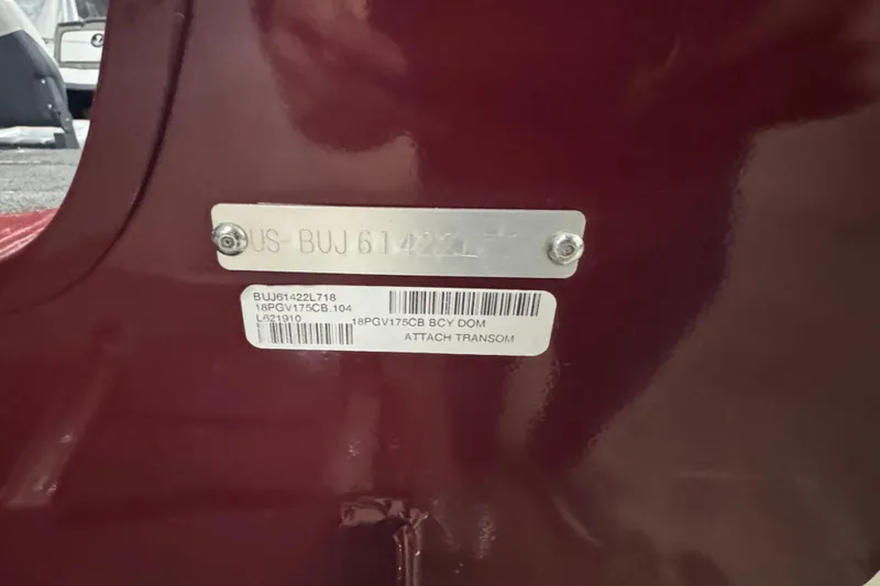 Slide: The Image of 2018 Tracker Pro Guide V-175 Combo boat identification plate with serial numbers. - 5