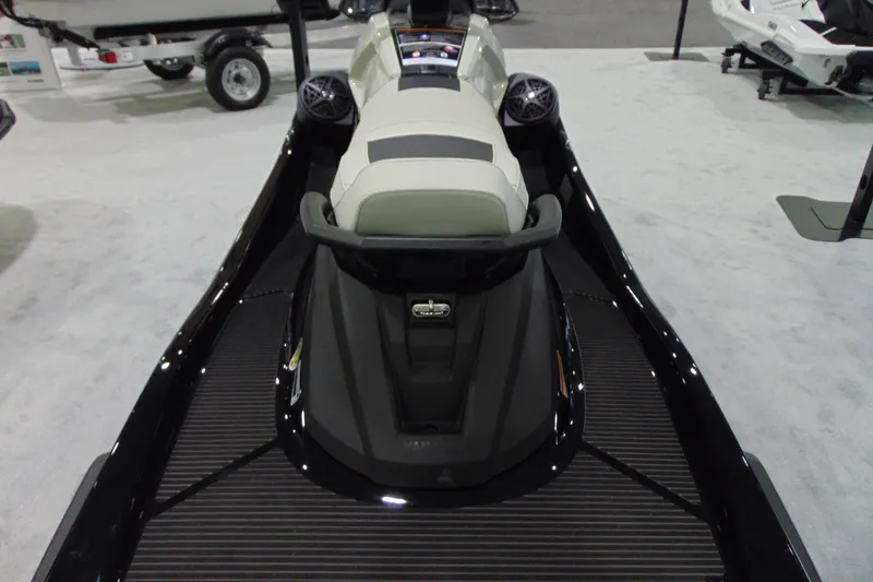 Slide: The Image of 2026 Yamaha WaveRunner VX Cruiser HO, sleek design, showcased indoors. - 6