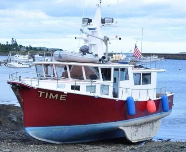 Slide: The Image of Custom Tug Trawler - American Made 2010 - 3