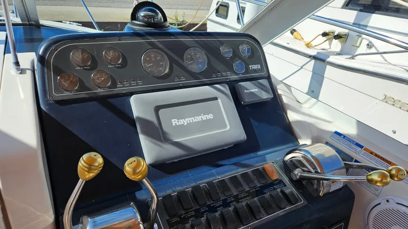 Slide: The Image of Dashboard of 2006 Tiara Yachts 2900 Coronet with Raymarine system. - 2