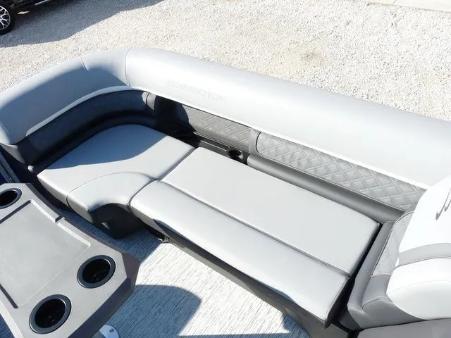 Slide: The Image of Bennington 21SSRLX 2026 - 11