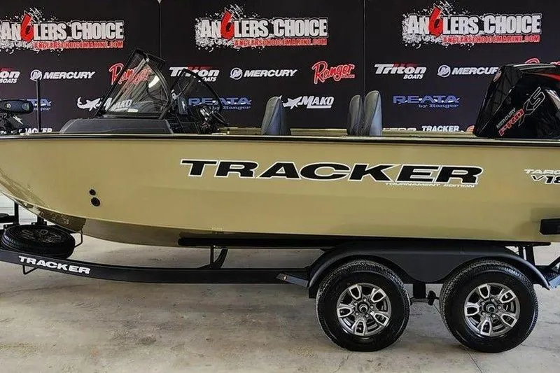 The Image of 2026 Tracker Targa 185 WT boat on trailer at Anglers Choice event. - 0