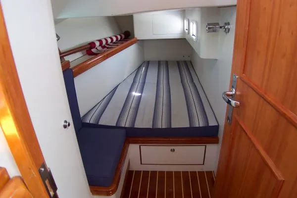 Slide: The Image of Turner Tripp Lift Keel Raised Salon Sloop 2001 - 5