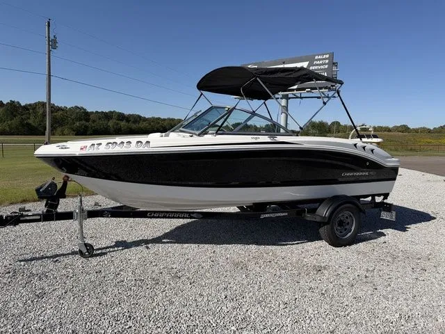 The Image of Chaparral H2O 19 DELUXE 2018 - 1