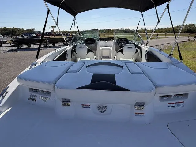 Slide: The Image of Chaparral H2O 19 DELUXE 2018 - 7