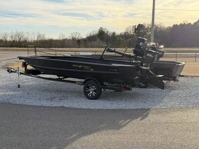 The Image of War Eagle 750 Gladiator 2026 - 1