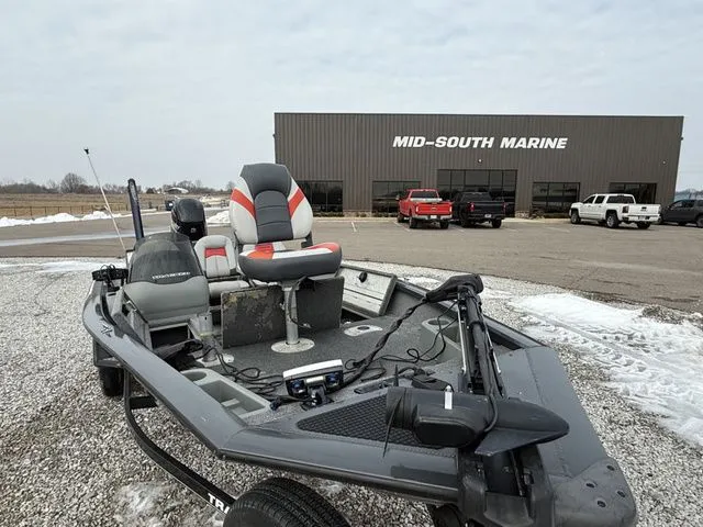 Slide: The Image of Tracker 175 2014 - 5