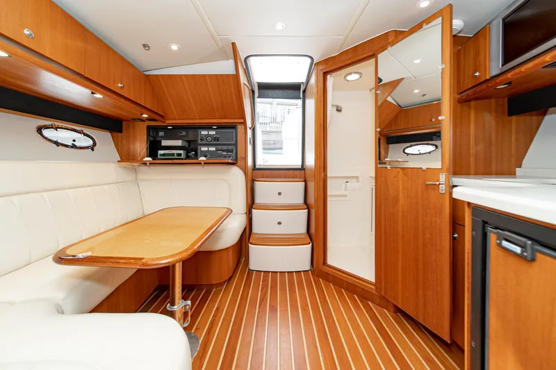 Slide: The Image of Tiara 3600 Open 2005 - 55