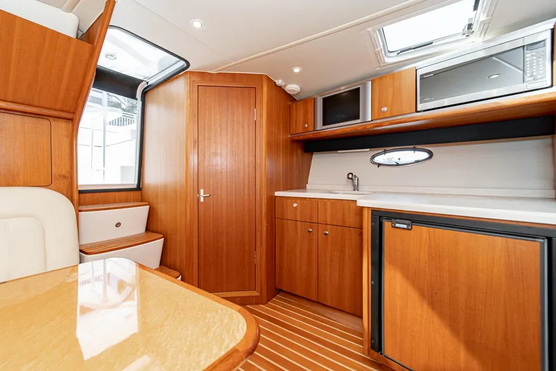 Slide: The Image of Tiara 3600 Open 2005 - 57