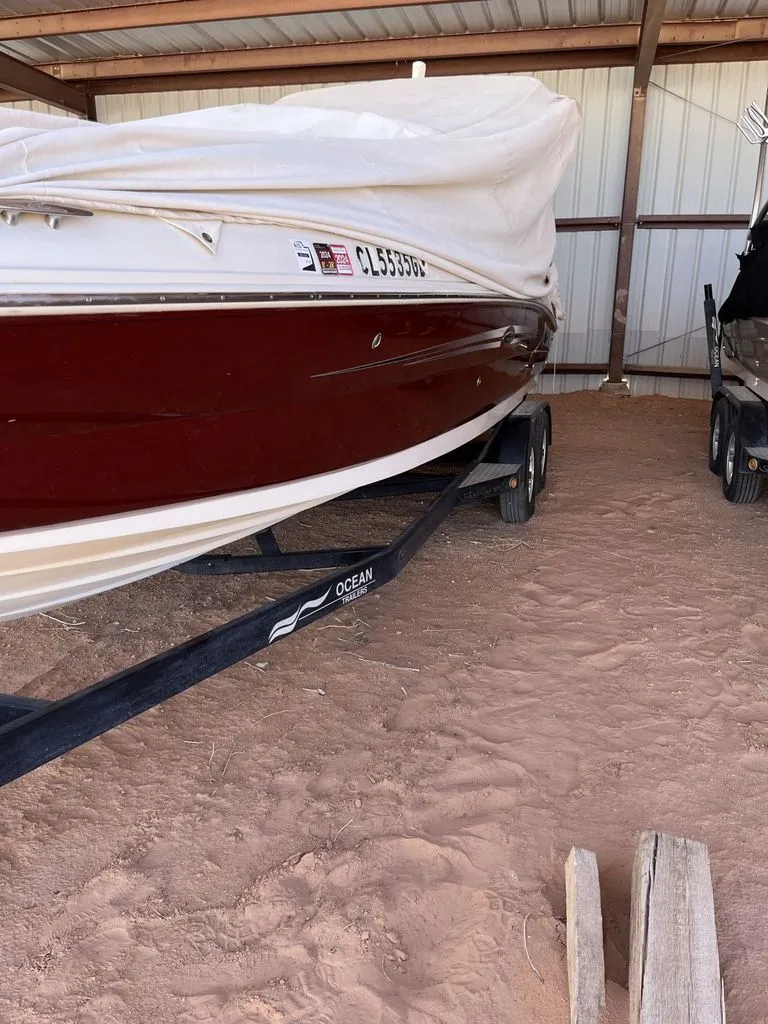 Slide: The Image of Sea Ray 240 Sundeck 2007 - 4