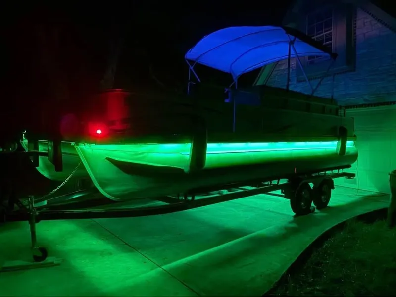 Slide: The Image of Sweetwater 2386DF 2008 - 17