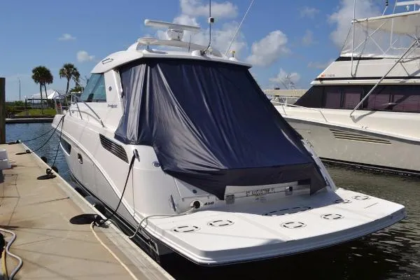 Slide: The Image of Sea Ray 450 Sundancer 2013 - 1