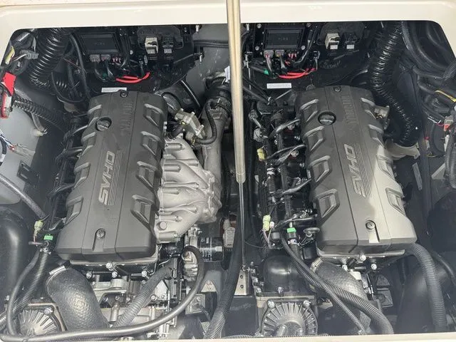 Slide: The Image of Yamaha 255 FSH Sport H 2025 - 23