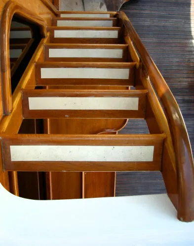 Slide: The Image of Tiffany 62 Custom Sportfish 1986 - 4