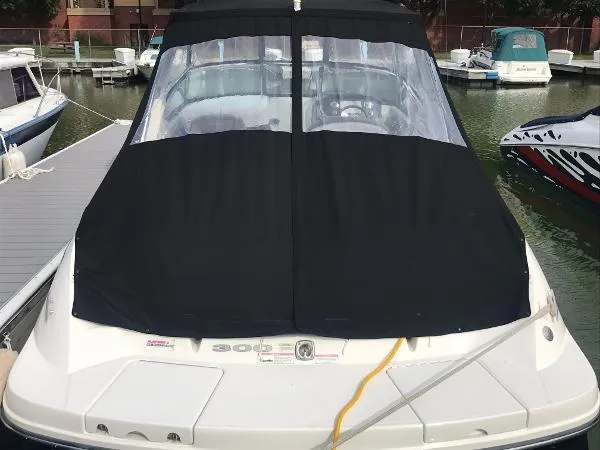 Slide: The Image of Sea Ray 300 SLX 2012 - 10
