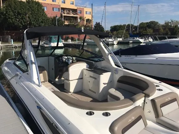 Slide: The Image of Sea Ray 300 SLX 2012 - 3