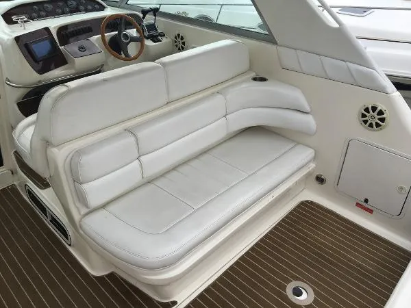 Slide: The Image of Sea Ray 330 Sundancer 1995 - 6