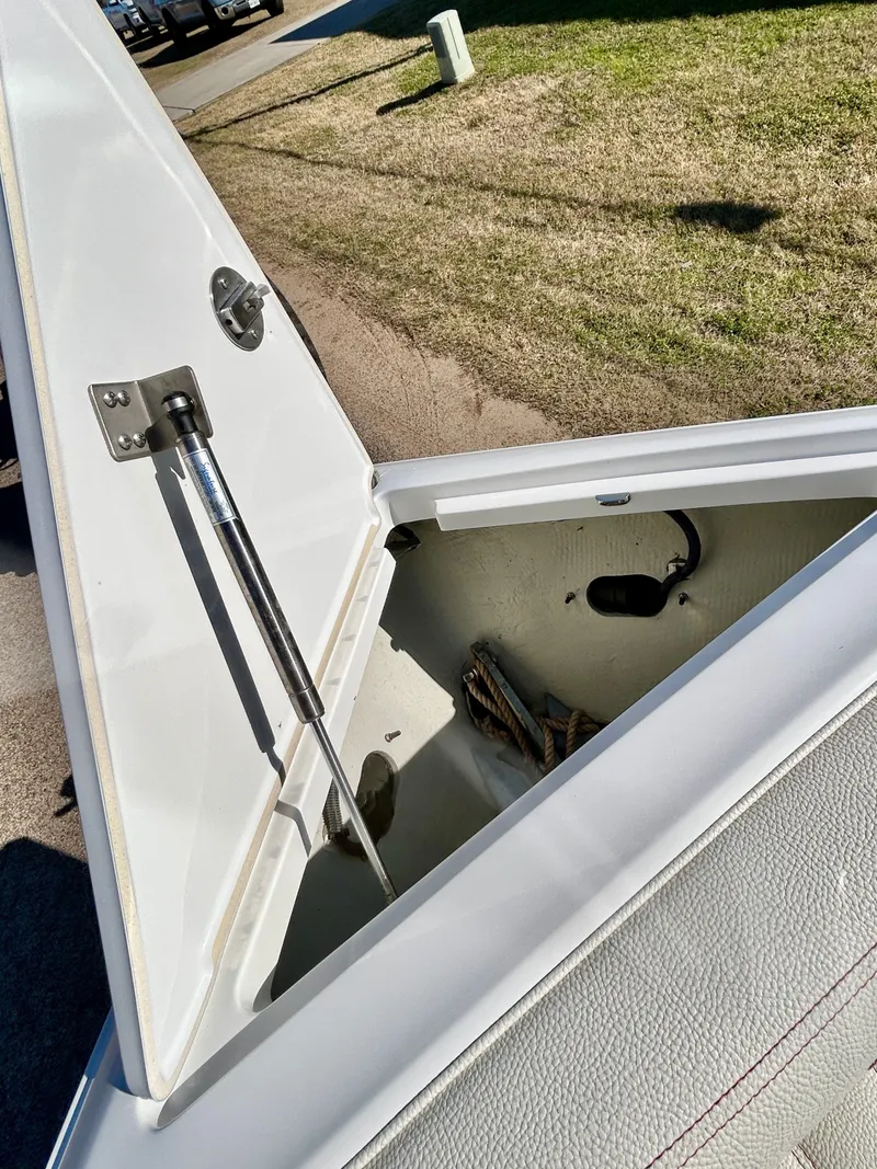 Slide: The Image of Cobalt R7 2020 - 22