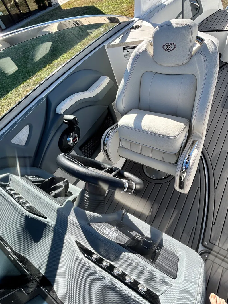 Slide: The Image of Cobalt R7 2020 - 23