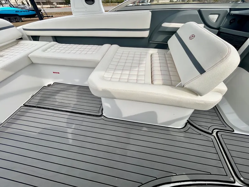 Slide: The Image of Cobalt R7 2020 - 34