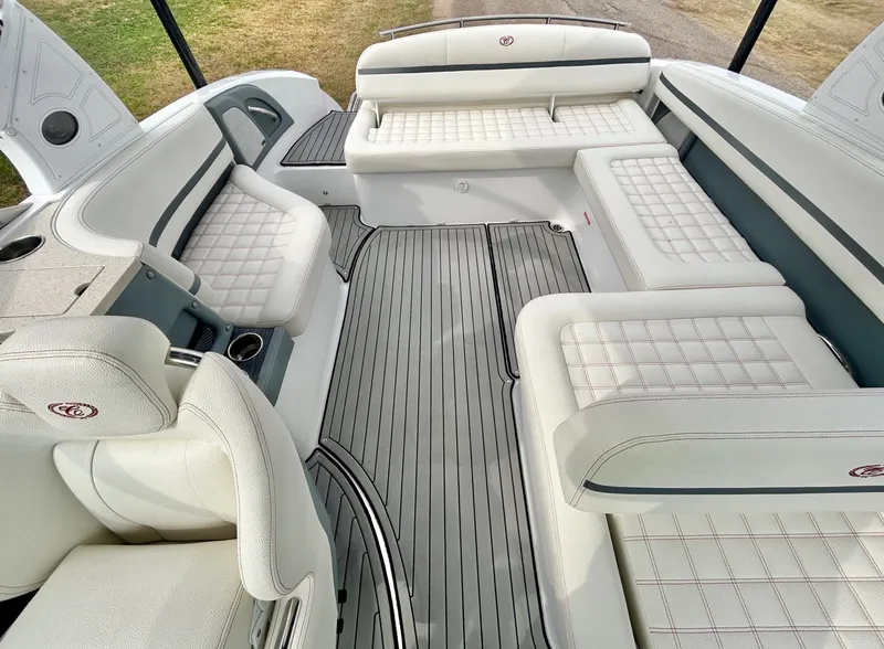 Slide: The Image of Cobalt R7 2020 - 40