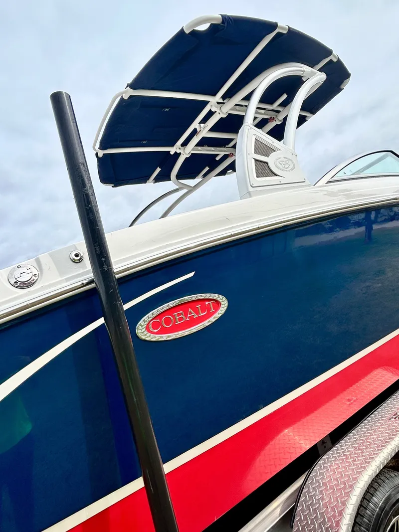 Slide: The Image of Cobalt R7 2020 - 5