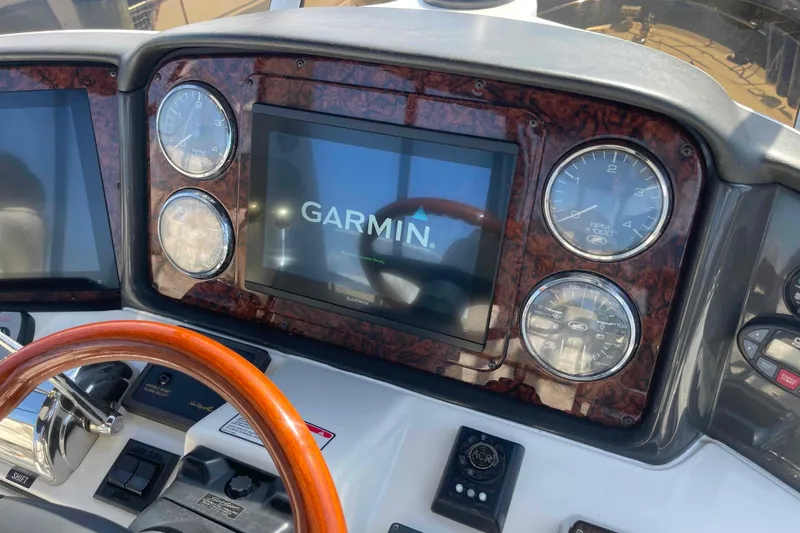 Slide: The Image of Label on Florida Marine Tanks, Inc. fuel tank for 2005 Sea Ray 420 Sedan Bridge. - 63