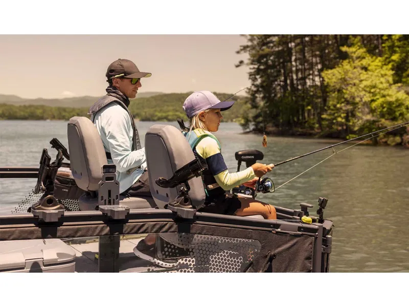 Slide: The Image of Sea-Doo Switch Fish 21 2025 - 22