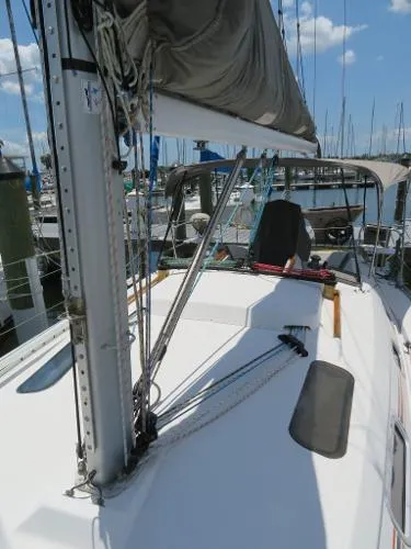 Slide: The Image of Beneteau 321 1996 - 6