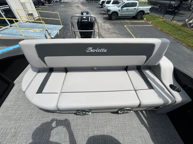 Slide: The Image of 2026 BARLETTA A22UC-PLATINUM - Image 10 - 10