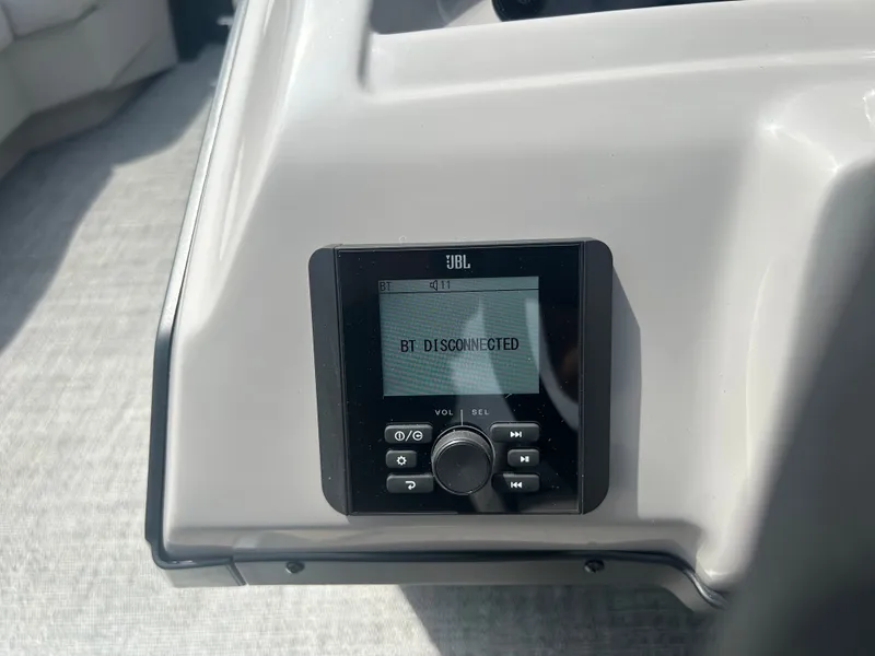 Slide: The Image of 2026 BARLETTA A22UC-PLATINUM - Image 14 - 14