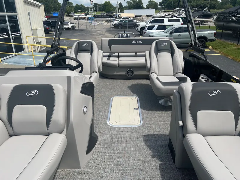 Slide: The Image of 2026 BARLETTA A22UC-PLATINUM - Image 21 - 21