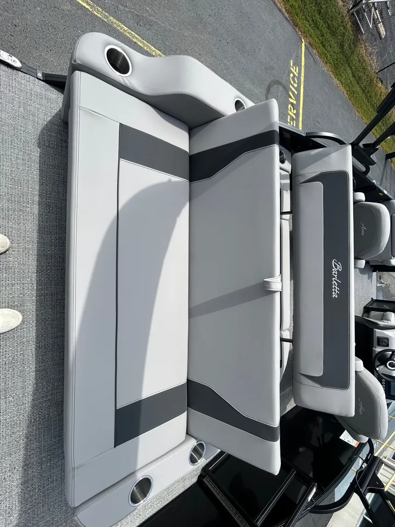 Slide: The Image of 2026 BARLETTA A22UC-PLATINUM - Image 8 - 8