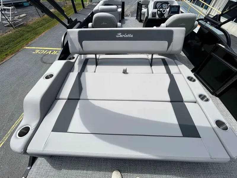 Slide: The Image of 2026 BARLETTA A22UC-PLATINUM - Image 9 - 9