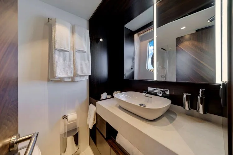 Slide: The Image of 2022 Sunseeker Manhattan 68 - Image 33 - 33