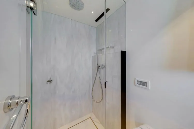 Slide: The Image of 2022 Sunseeker Manhattan 68 - Image 39 - 39