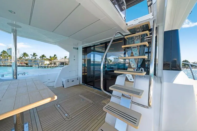 Slide: The Image of 2022 Sunseeker Manhattan 68 - Image 40 - 40