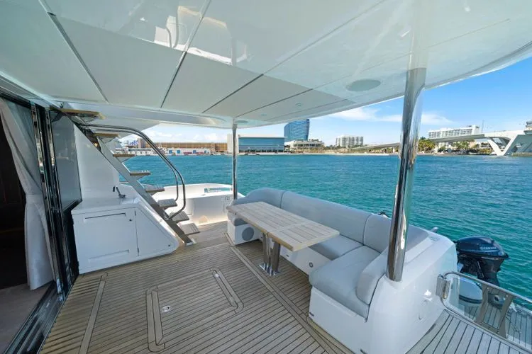 Slide: The Image of 2022 Sunseeker Manhattan 68 - Image 9 - 9