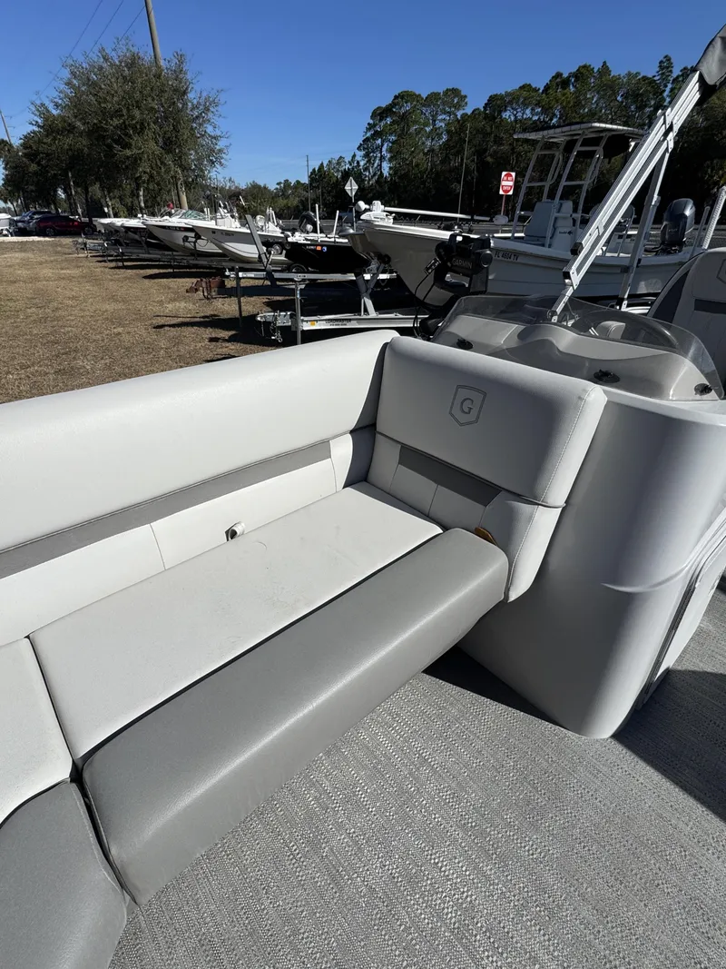 Slide: The Image of Sweetwater SW 1886 CX 2021 - 12