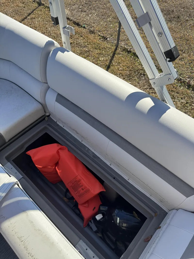 Slide: The Image of Sweetwater SW 1886 CX 2021 - 19