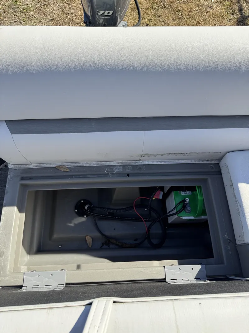 Slide: The Image of Sweetwater SW 1886 CX 2021 - 21