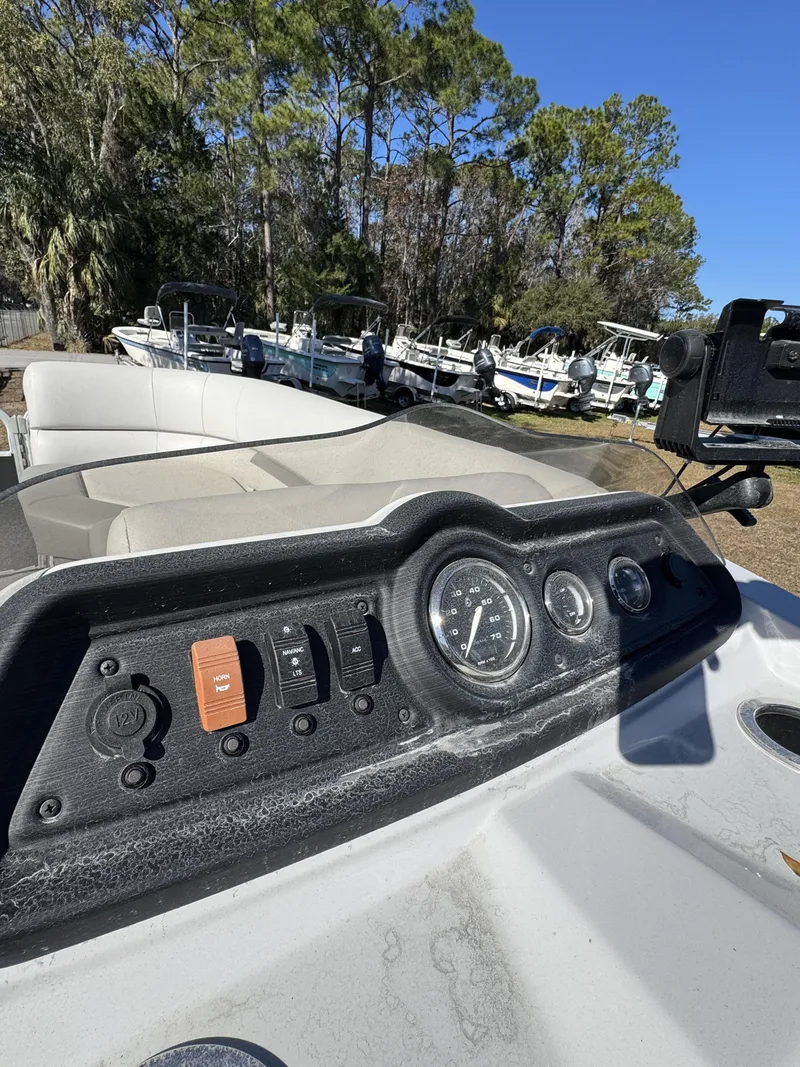 Slide: The Image of Sweetwater SW 1886 CX 2021 - 37