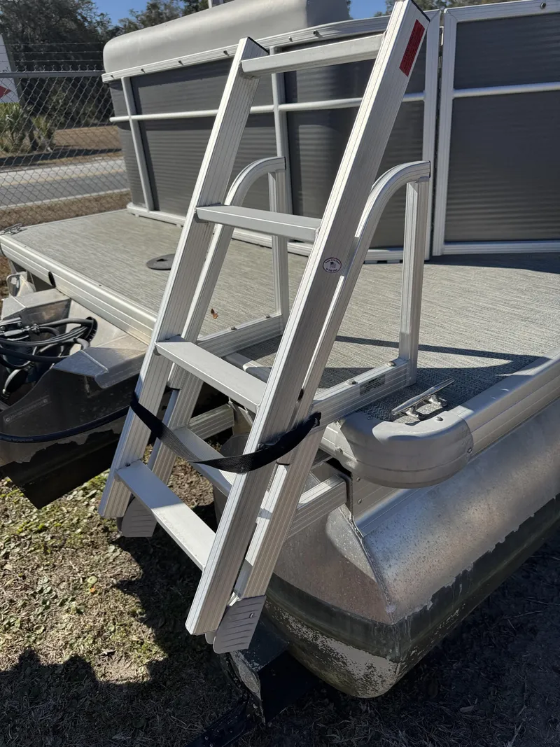 Slide: The Image of Sweetwater SW 1886 CX 2021 - 8