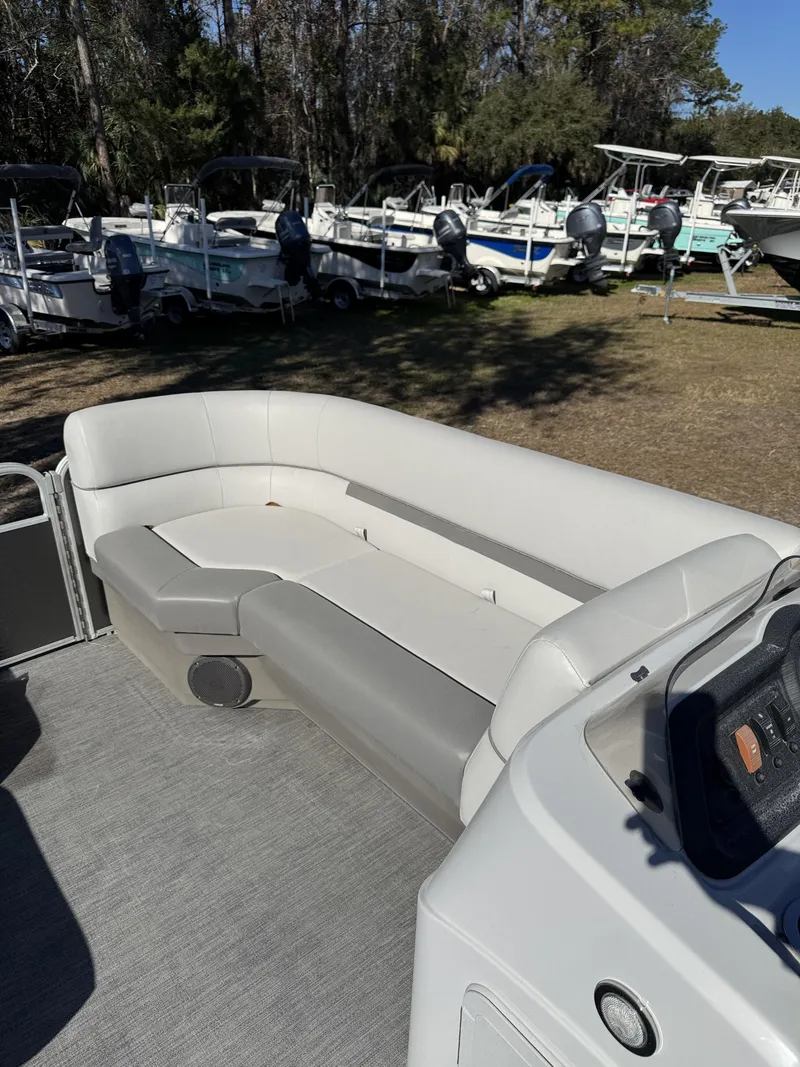 Slide: The Image of Sweetwater SW 1886 CX 2021 - 9