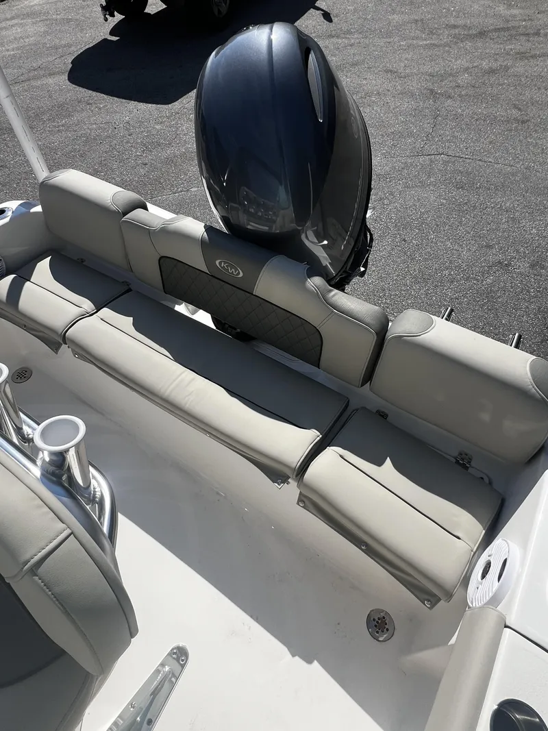 Slide: The Image of Key West Family Sportsman 189FS 2026 - 18