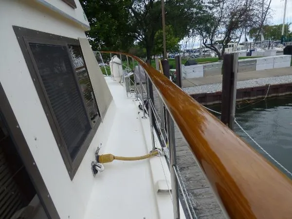 Slide: The Image of Atlantic 47 Motor Yacht 1985 - 8