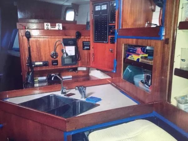 Slide: The Image of Bruce Roberts Norfolk 43 by OceanStar Marine 1986 - 9