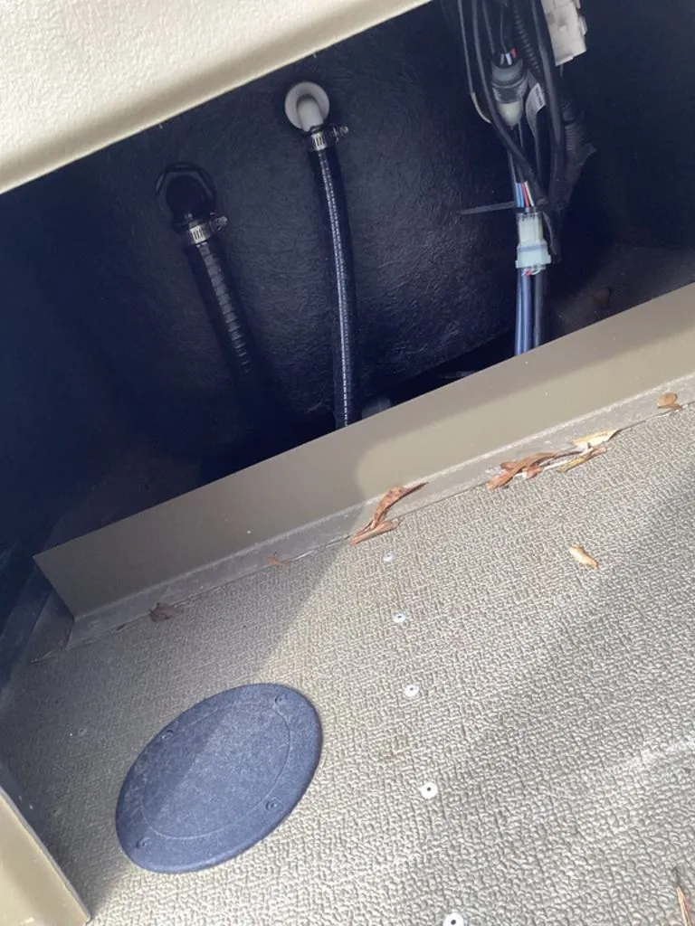 Slide: The Image of G3 Gator Tough 17 CC 2025 - 12