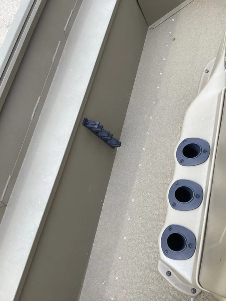 Slide: The Image of G3 Gator Tough 17 CC 2025 - 13