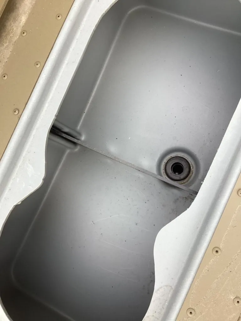 Slide: The Image of G3 Gator Tough 17 CC 2025 - 21